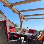 Im Chaletstil Sonnenidyll 51 Qm Wellness Fitness Sauna Bergroedelhof Apartmán