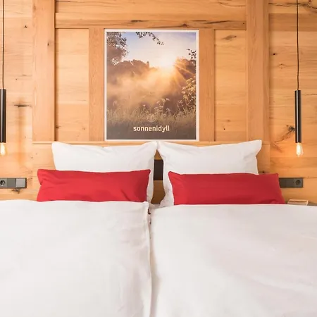 Im Chaletstil Sonnenidyll 51 Qm Wellness Fitness Sauna Bergrödelhof *